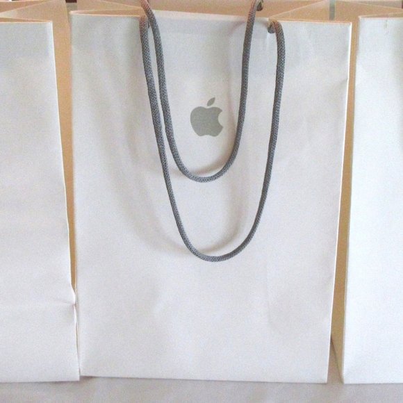 3 Apple Computer Store Gift Shopping Bags White Matte 2 Brand New 1 Preowned - Picture 3 of 6